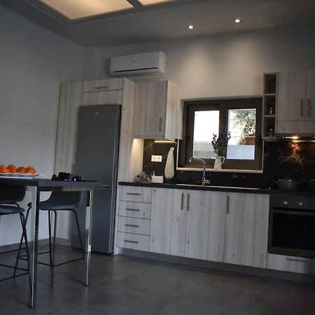 Апартаменты Athina'S Cozy House Sfakianalion Экстерьер фото